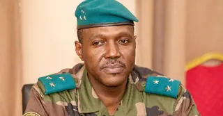 ফ্রান্স-আলজেরিয়ার বিরুদ্ধে সন্ত্রাসী গোষ্ঠীকে মদদ দেয়ার অভিযোগ মালির প্রধানমন্ত্রীর